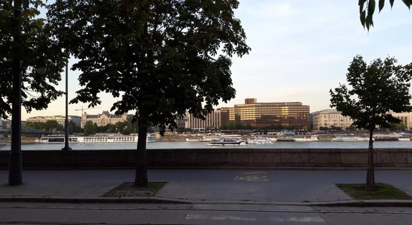 Pala Gardem Apartment Budapest Ngoại thất bức ảnh